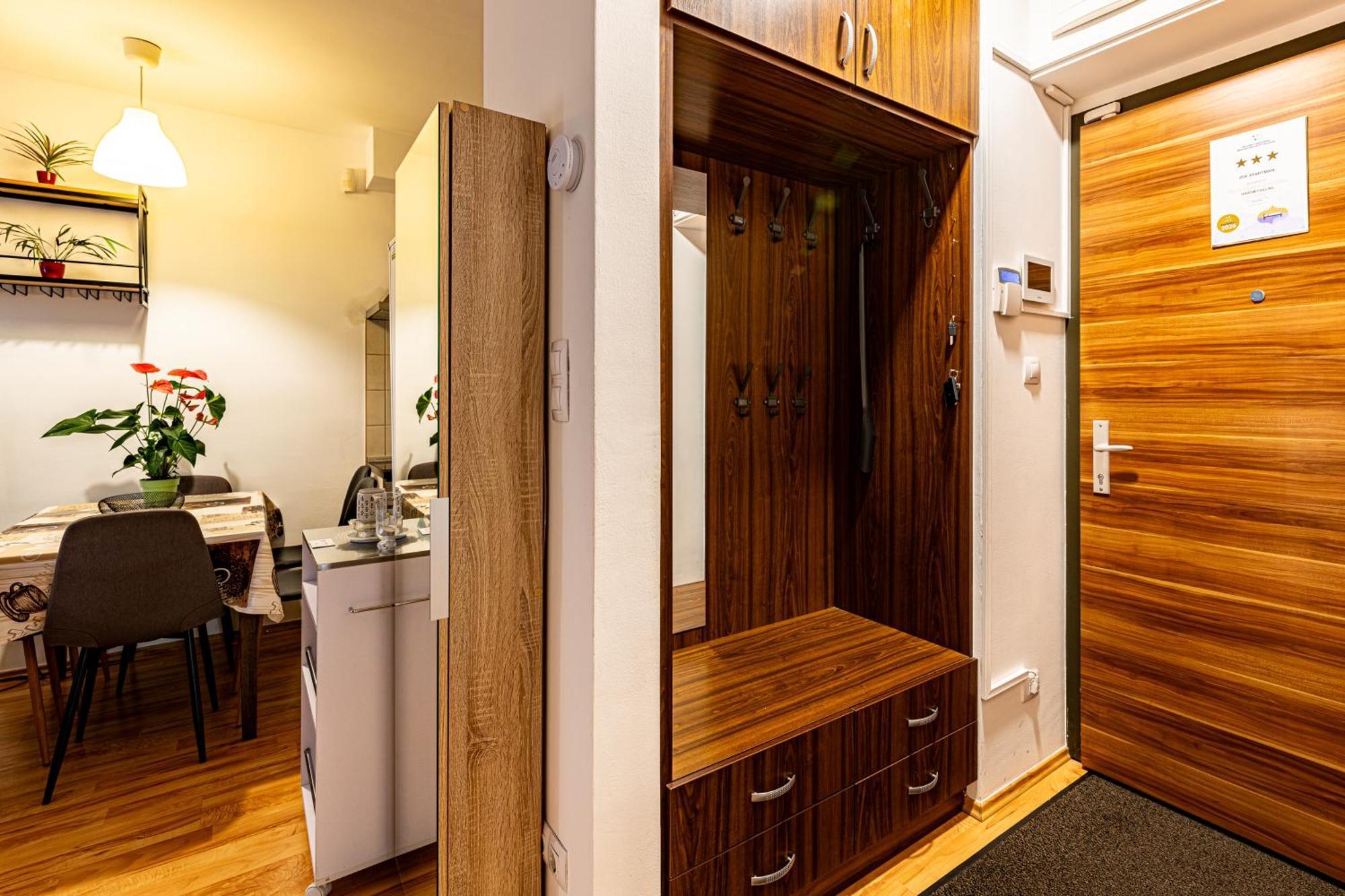 Zoe Apartman Budapest Exterior photo